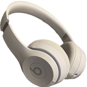 Beats Solo Wireless Headphones